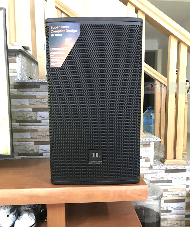 Dàn karaoke JBL cao cấp cho gia đình anh Nam ở Thanh Hóa h2