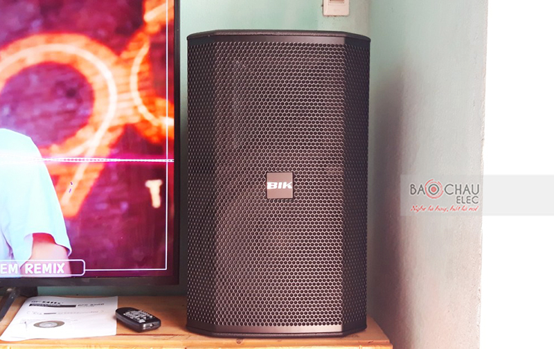 Dàn karaoke gia đình anh Trường h2