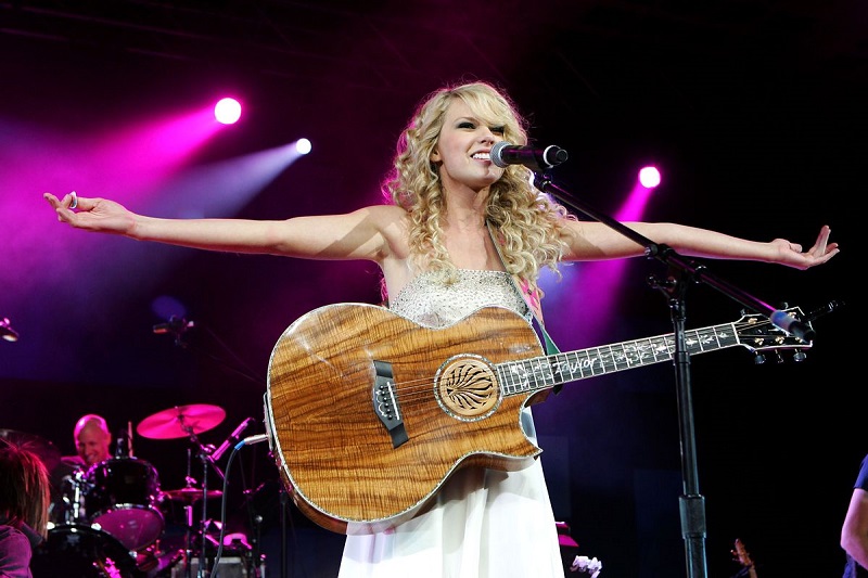 Nhạc đồng qu&ecirc; l&agrave; g&igrave;? Đặc điểm của country music