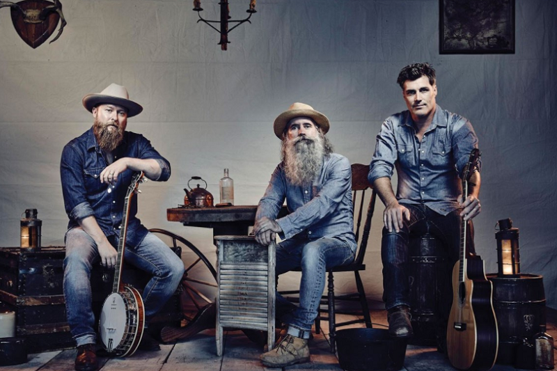 Nhạc đồng qu&ecirc; l&agrave; g&igrave;? Đặc điểm của country music