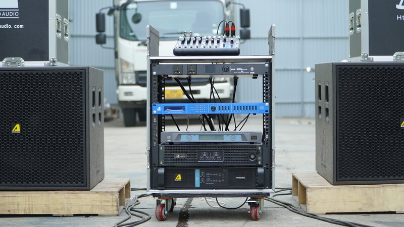 Dàn âm thanh Line Array Actpro 01