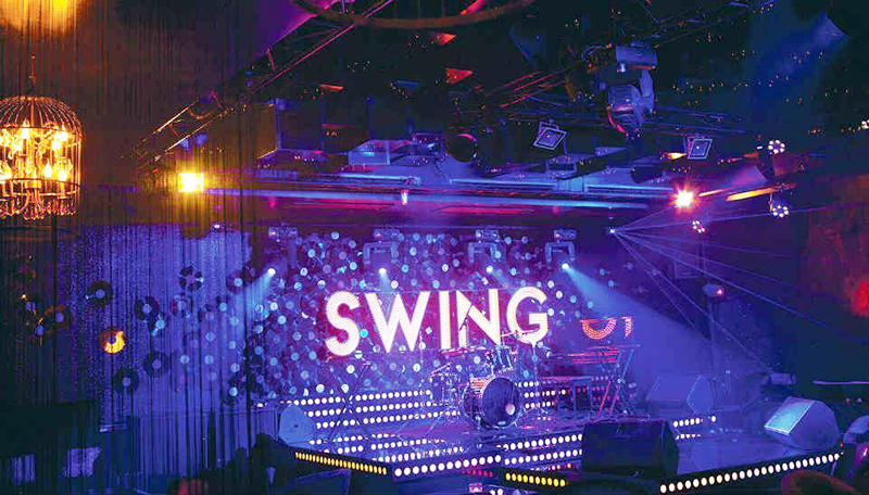Dàn âm thanh quán cafe phòng trà Swing Lounge Hà nội gồm những thiết bị gì?