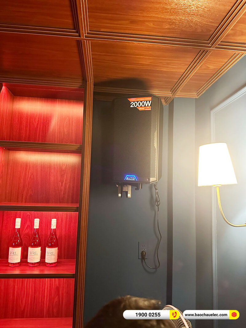 Lắp đặt dàn âm thanh Alto gần 32tr cho quán pub Post Box ở TPHCM (Alto TS410, BKSound KP500, SW612-C, BBS W500)