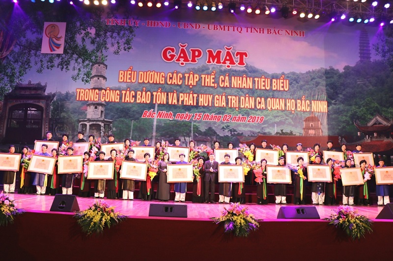 Dân ca quan họ Bắc Ninh là gì? Nguồn gốc, ý nghĩa hát quan họ