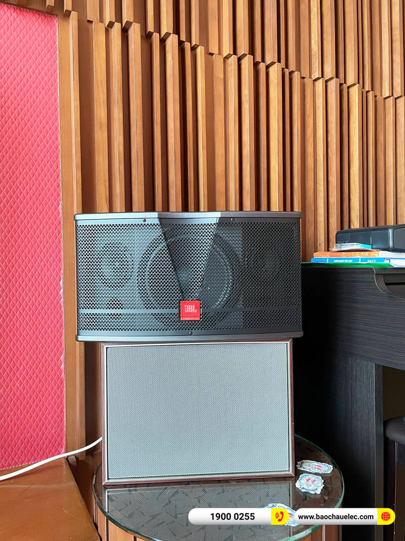 Lắp đặt dàn karaoke JBL hơn 26tr cho anh Ấn ở TPHCM (JBL CV1852T, CA-J602, BKSound KP500, BCE UGX12)
