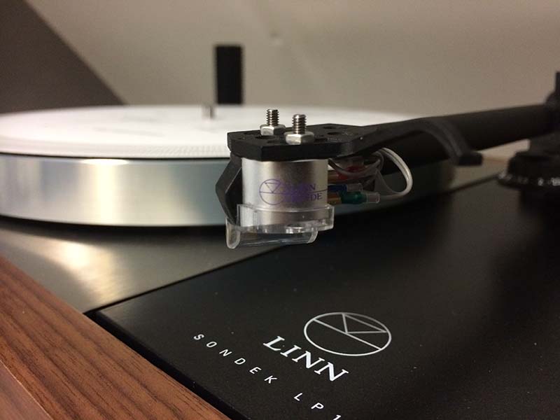 Đầu đĩa than Linn Akurate LP12
