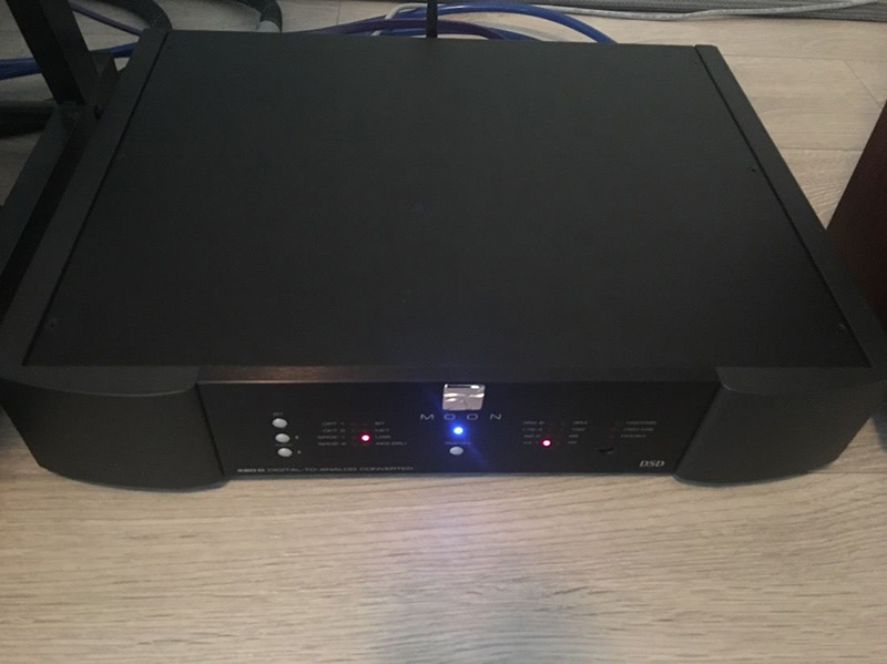 Bộ giải m&atilde; DAC Moon Neo 280D Mind