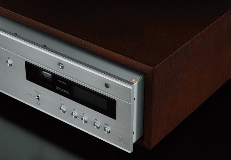 Đầu CD Luxman D-380