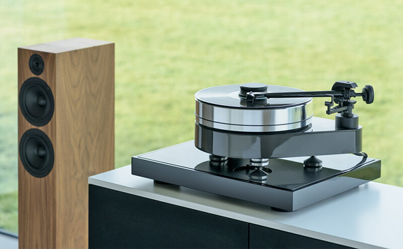 M&acirc;m đĩa than Pro-Ject RPM 10 Carbon