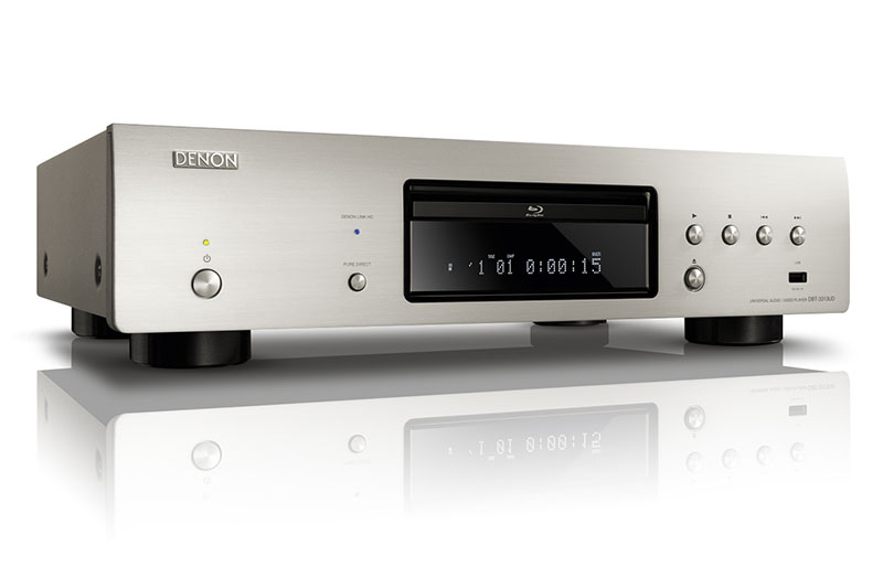 Đầu phát Denon DBT-3313 với tông màu trắng - bạc đem lại sự sang trọng, hiện đại