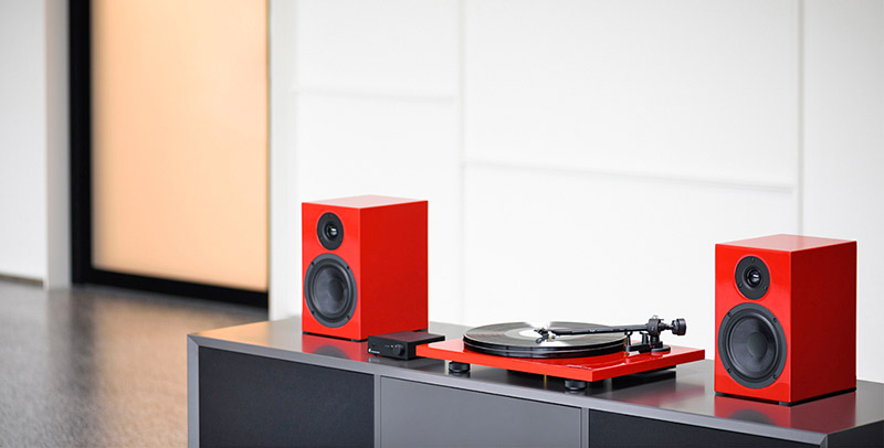 M&acirc;m đĩa than Pro-Ject Essential III