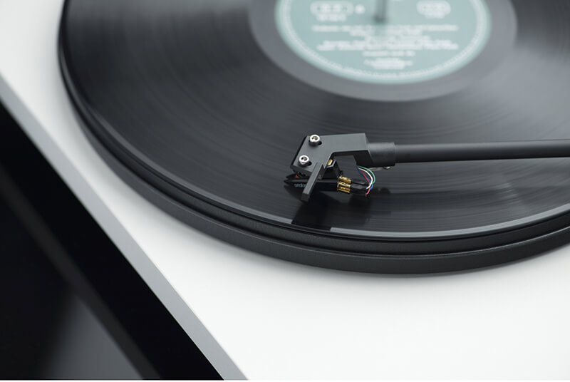 M&acirc;m đĩa than Pro-Ject Primary E Phono