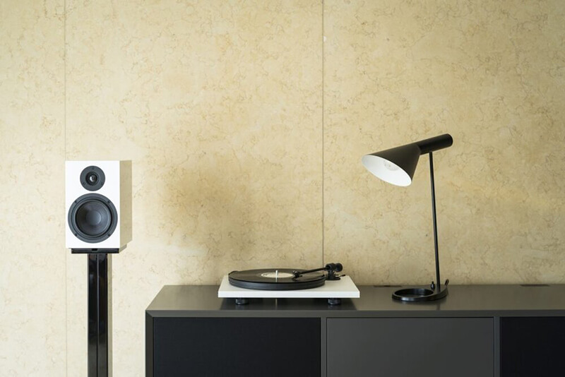M&acirc;m đĩa than Pro-Ject Primary E Phono