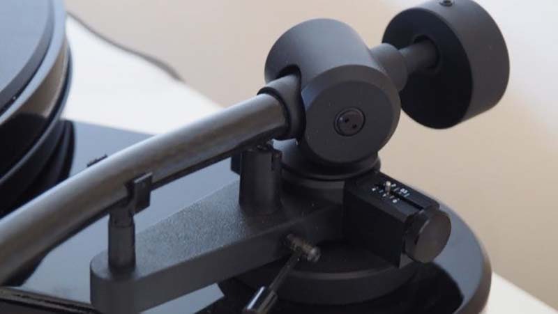 M&acirc;m đĩa than Pro-Ject RPM 3 Carbon