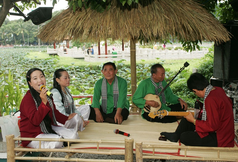 Đờn ca t&agrave;i tử l&agrave; g&igrave;? Nguồn gốc v&agrave; đặc điểm của loại h&igrave;nh nghệ thuật n&agrave;y