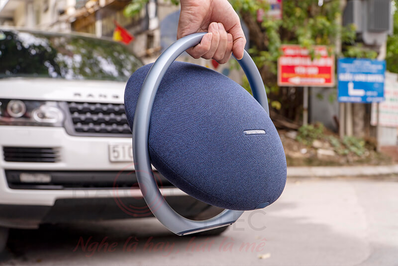 Loa Harman Kardon Onyx Studio 7 
