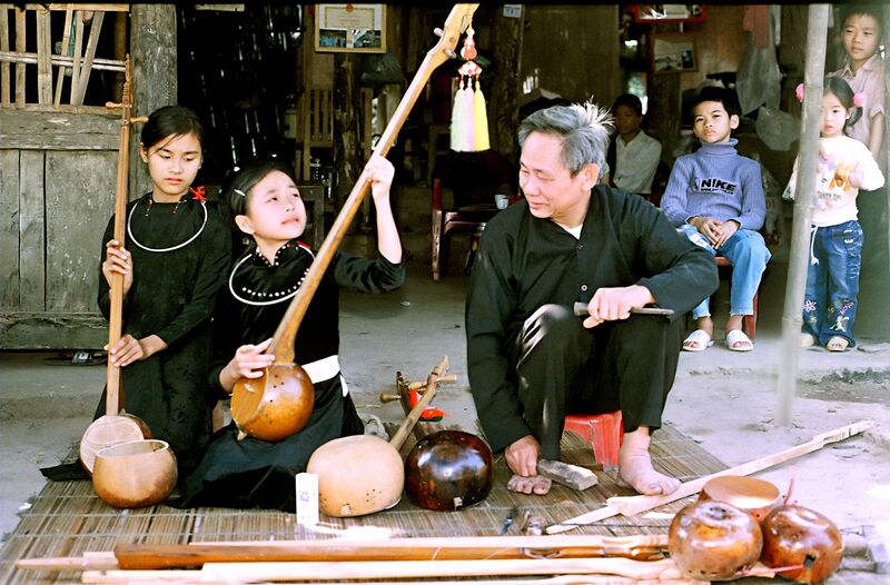 H&aacute;t Then l&agrave; g&igrave;? Nguồn gốc v&agrave; &yacute; nghĩa của nghệ thuật h&aacute;t Then