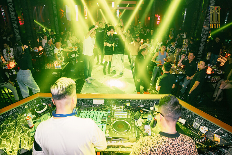Hệ thống âm thanh quán Bar PB Space Club tại Bắc Ninh gồm những thiết bị gì?