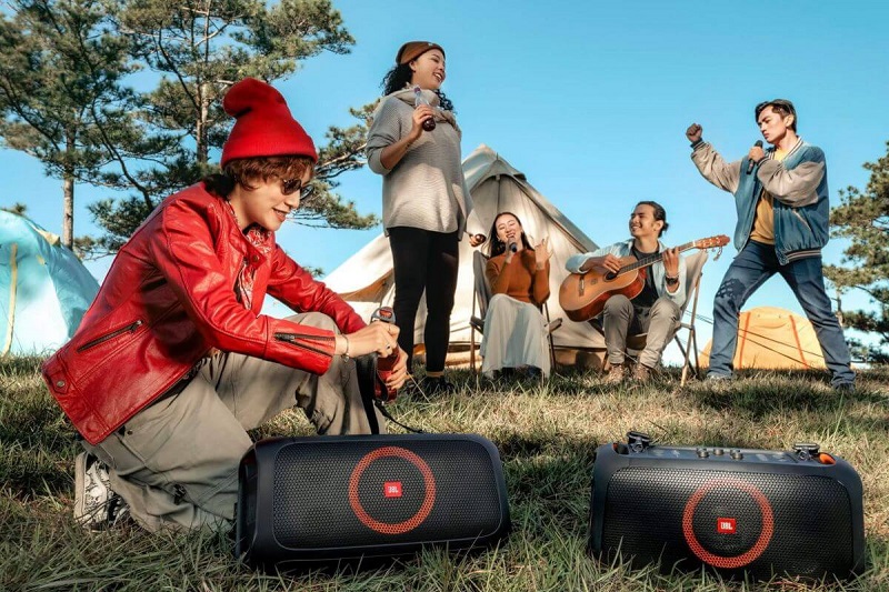 Loa bluetooth c&ocirc;ng suất khủng tiệc t&ugrave;ng Tết 2023: Chọn loa n&agrave;o?