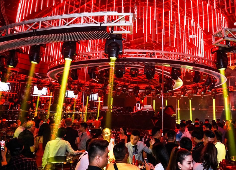 10 bước cơ bản để bắt đầu kinh doanh quán bia club