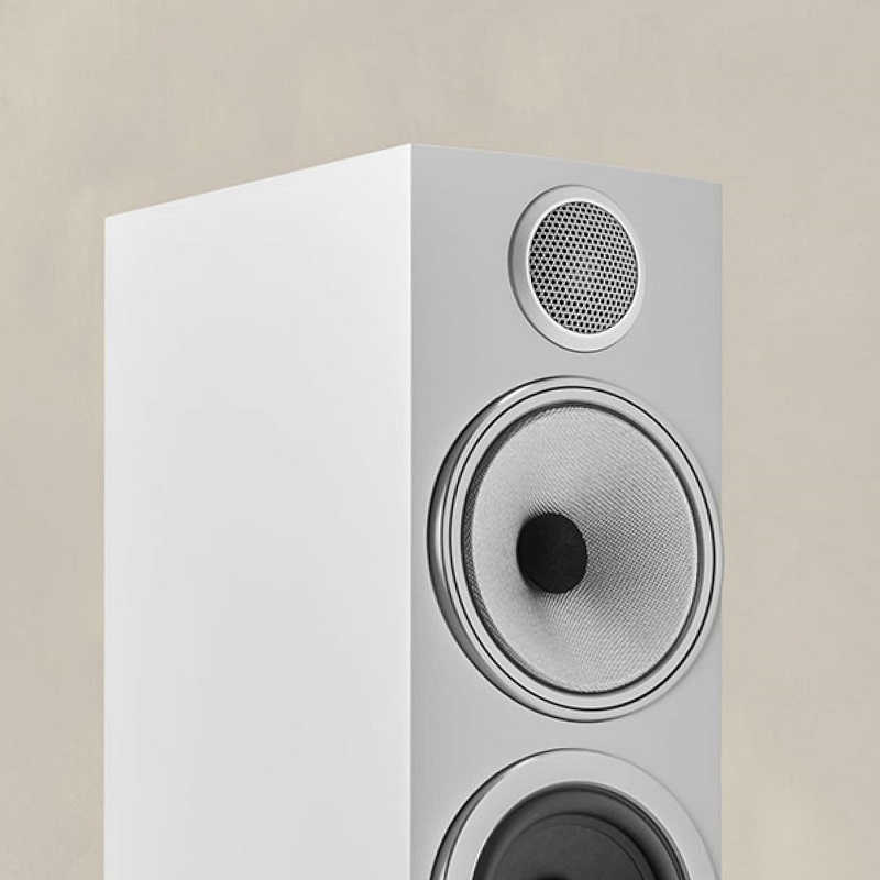 Loa B&W 704 S3