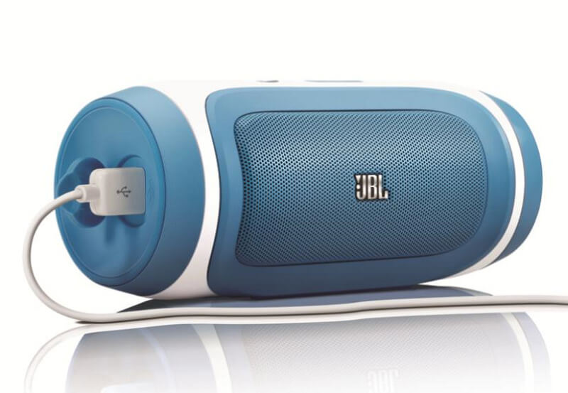 loa bluetooth sạc không vào điện