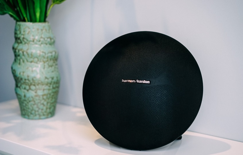 Loa bluetooth chất âm mạnh mẽ sôi động