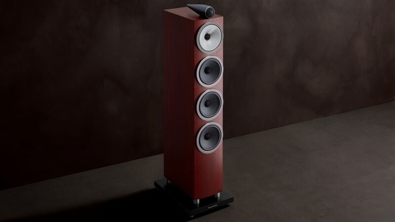Loa B&W 702 S3
