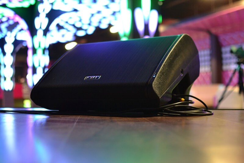 Loa Monitor Liền Công Suất FBT STAGEMAXX 12MA