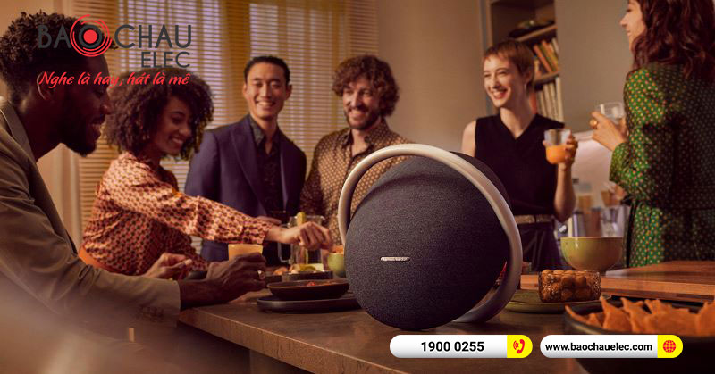 Review Harman Kardon Onyx Studio 8 c&oacute; g&igrave; kh&aacute;c biệt?
