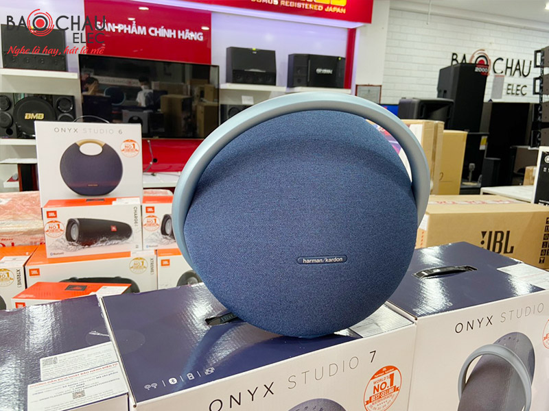 Loa bluetooth Harman Kardon Onyx Studio 7