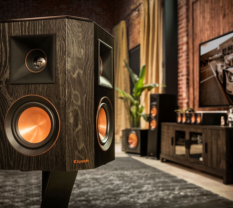 Loa nghe nhạc Klipsch RP-502S hiện đại