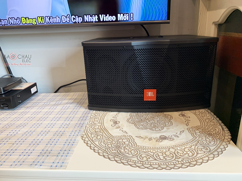 Loa JBL CV 1652T ảnh thực tế