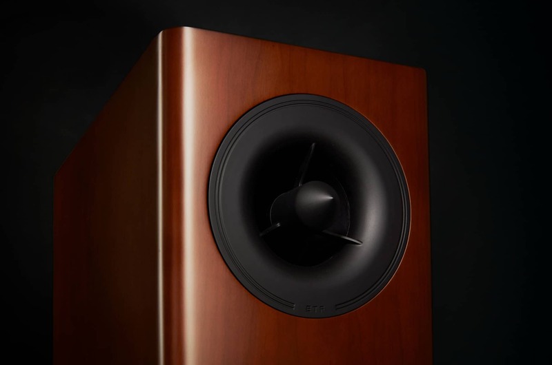 Loa Polk Audio Reserve R200AE