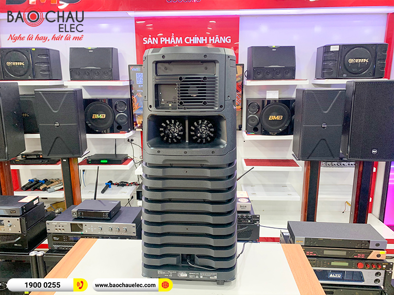 Dễ d&agrave;ng kết nối micro, nhạc cụ