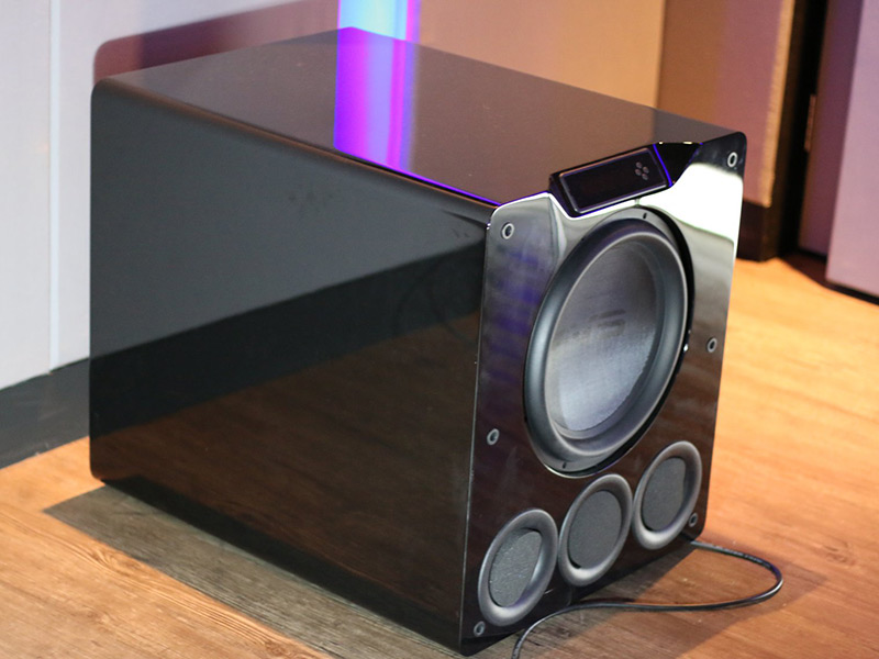 Loa sub SVS PB-4000