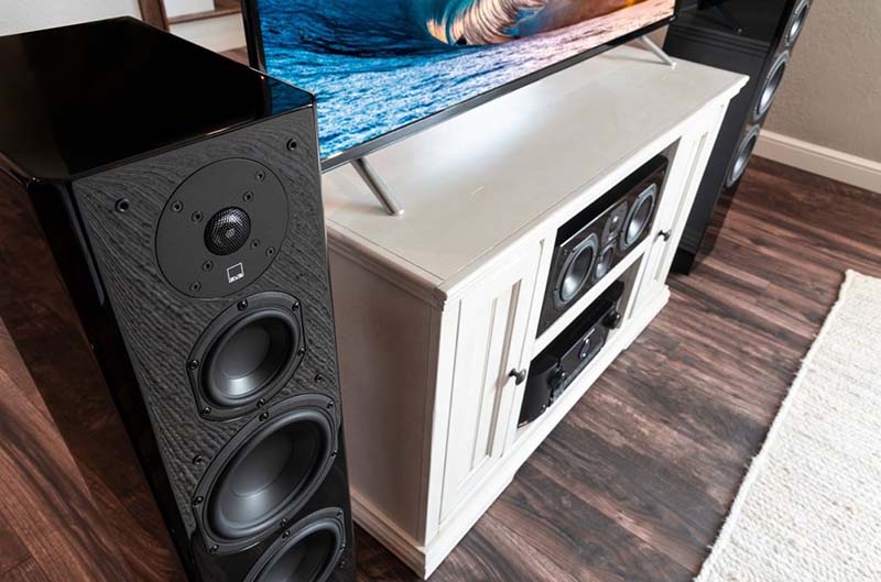 Loa cột SVS Prime Tower