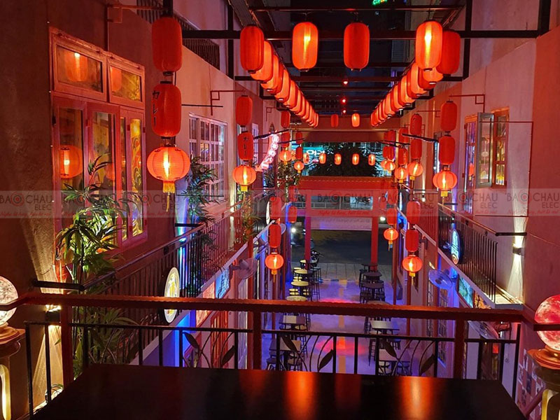 Mẫu thiết kế quán pub hiện đại đẹp lung linh