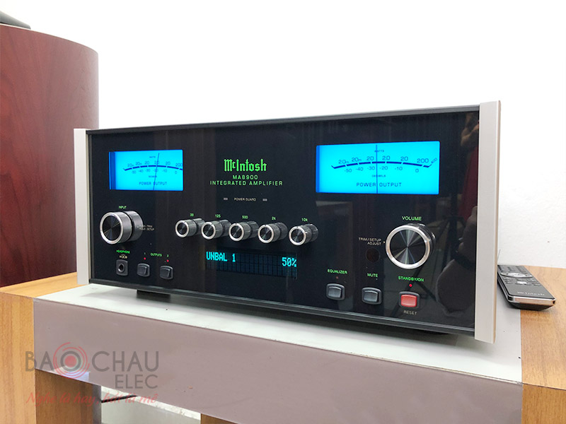 Amply McIntosh MA8900