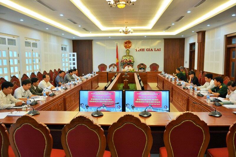 Micro cổ ngỗng l&agrave; g&igrave;? C&aacute;c tiện &iacute;ch sử dụng Micro cổ c&ograve;