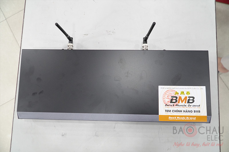 Micro kh&ocirc;ng d&acirc;y BMB WB-5000 (model 2021)