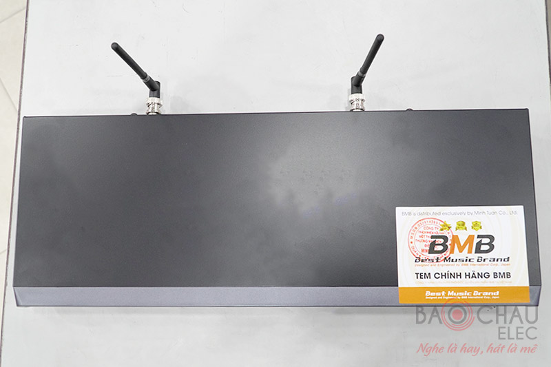 Micro kh&ocirc;ng d&acirc;y BMB WB-5000 (model 2021)