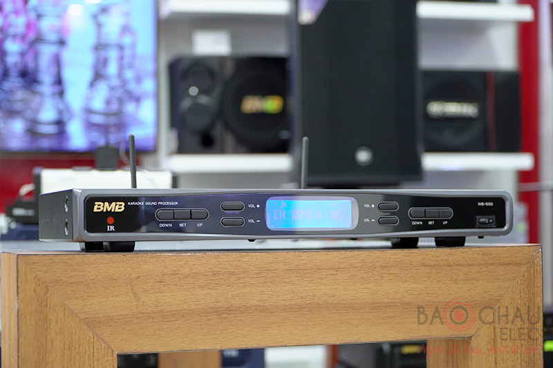 Micro kh&ocirc;ng d&acirc;y BMB WB-5000 (model 2021)