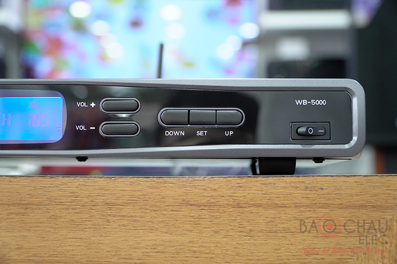 Micro kh&ocirc;ng d&acirc;y BMB WB-5000 (model 2021)