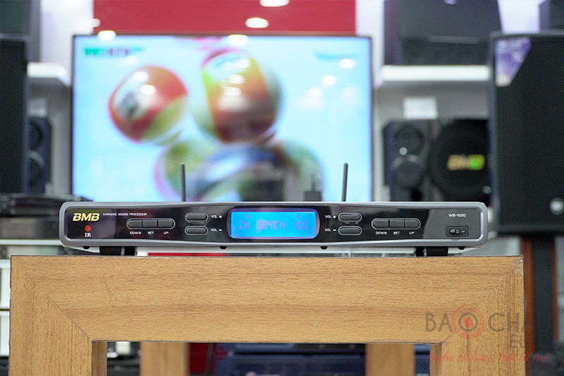 Micro kh&ocirc;ng d&acirc;y BMB WB-5000 (model 2021)