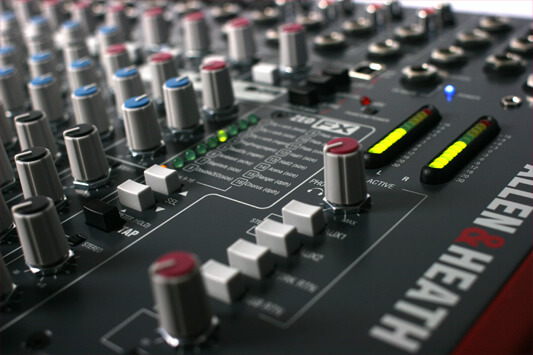 Mixer Allen & Heath ZED-22FX