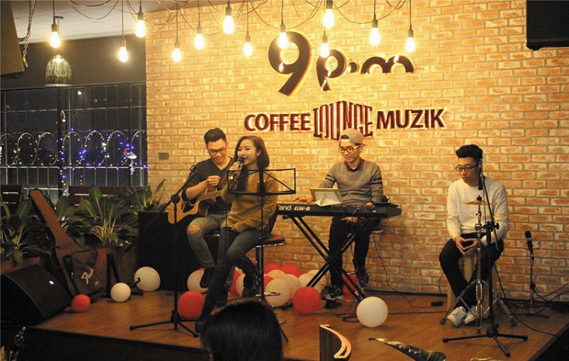Nhạc Acoustics l&agrave; g&igrave;? Đặc điểm của nhạc Acoustics