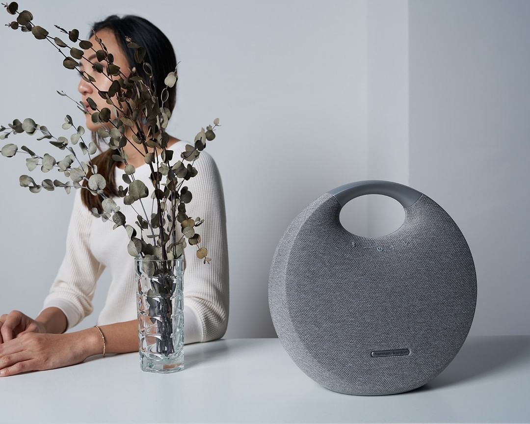 Loa Harman Kardon Onyx Studio 5