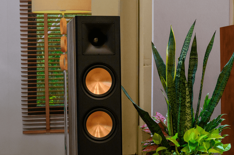 Paramax ra mắt bộ đ&ocirc;i Amply t&iacute;ch hợp vang số Z-A450 v&agrave; loa đứng Hifi Euro 8 series h&aacute;t karaoke tại gia tuyệt vời