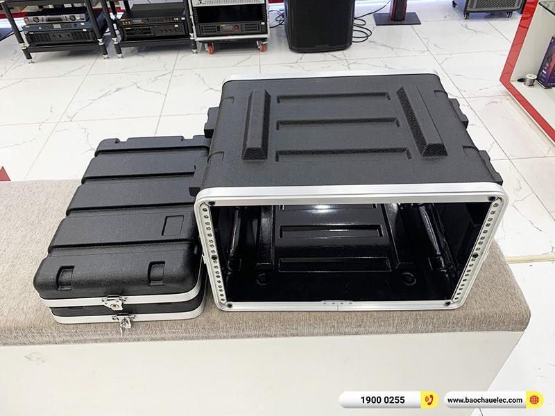 Tủ &acirc;m thanh ABS chuy&ecirc;n dụng AV 6U